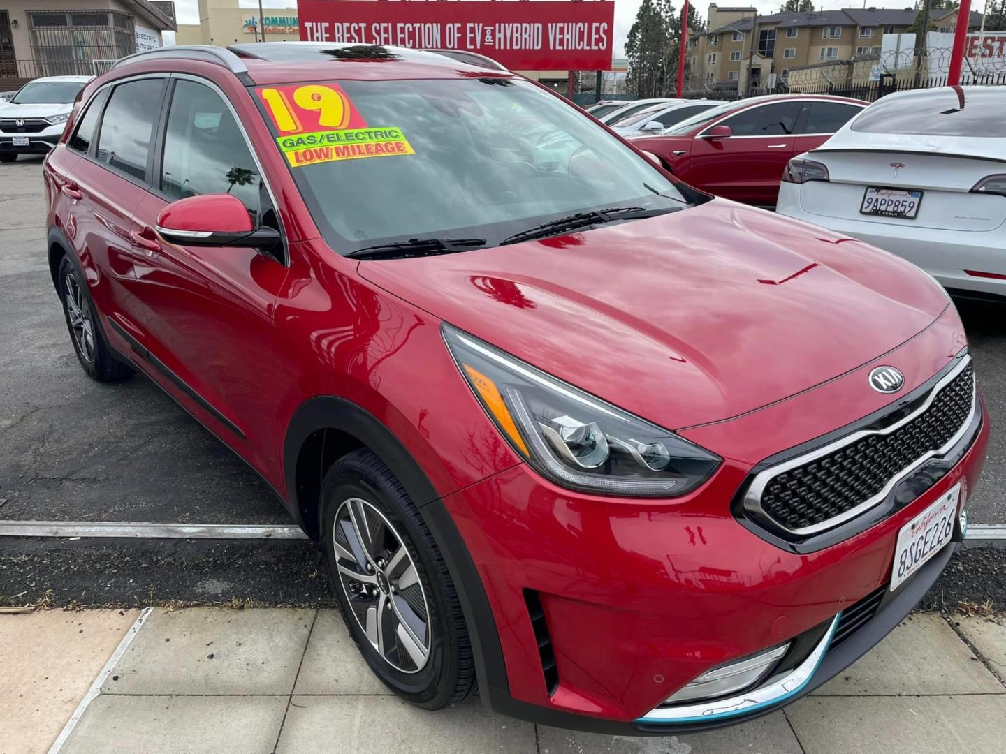 2019 RED /BLACK Kia Niro Plug In Hybrid (KNDCC3LD4K5) , located at 744 E Miner Ave, Stockton, CA, 95202, (209) 944-5770, 37.956863, -121.282082 - Photo#1